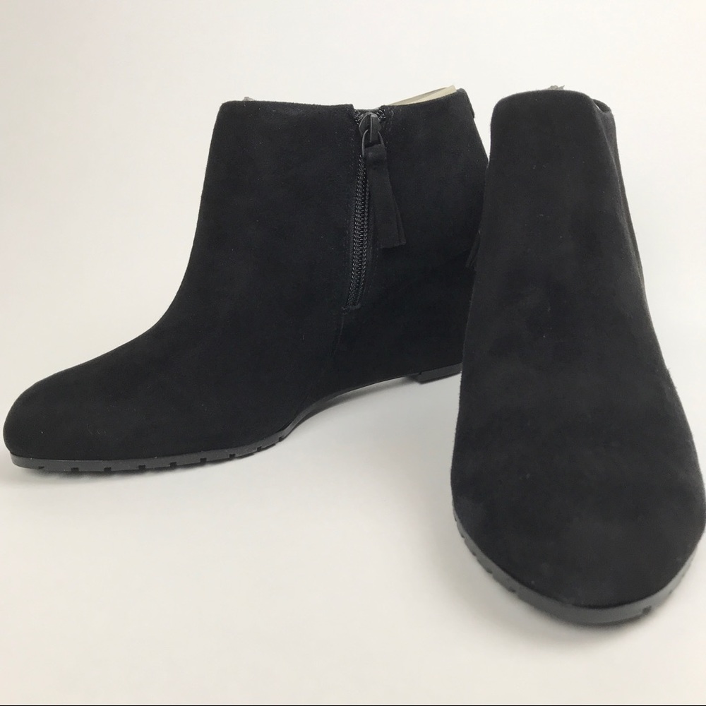 Easy Spirit Black Suede Escardea Booties